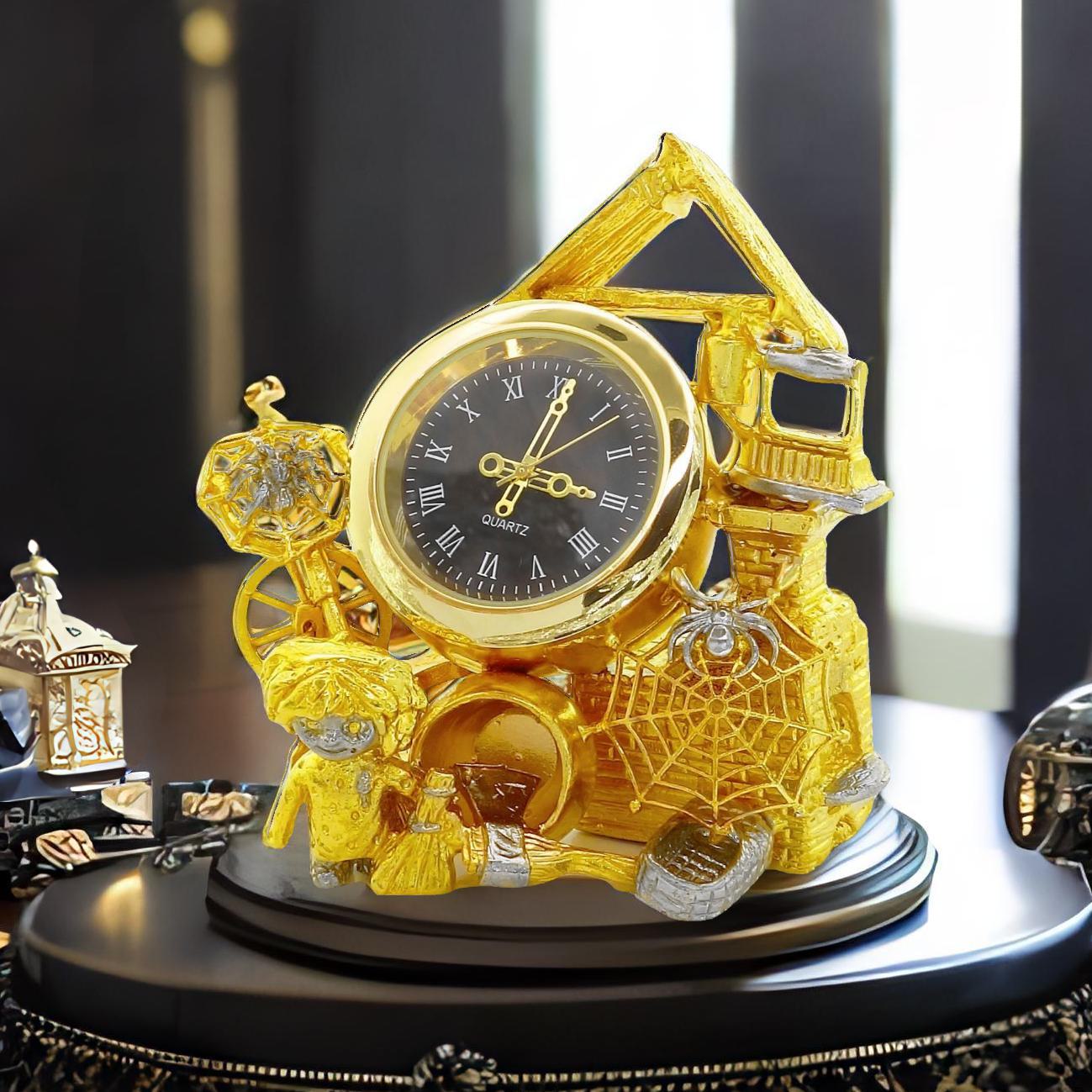Часы "Домовой уклад". Позолоченные